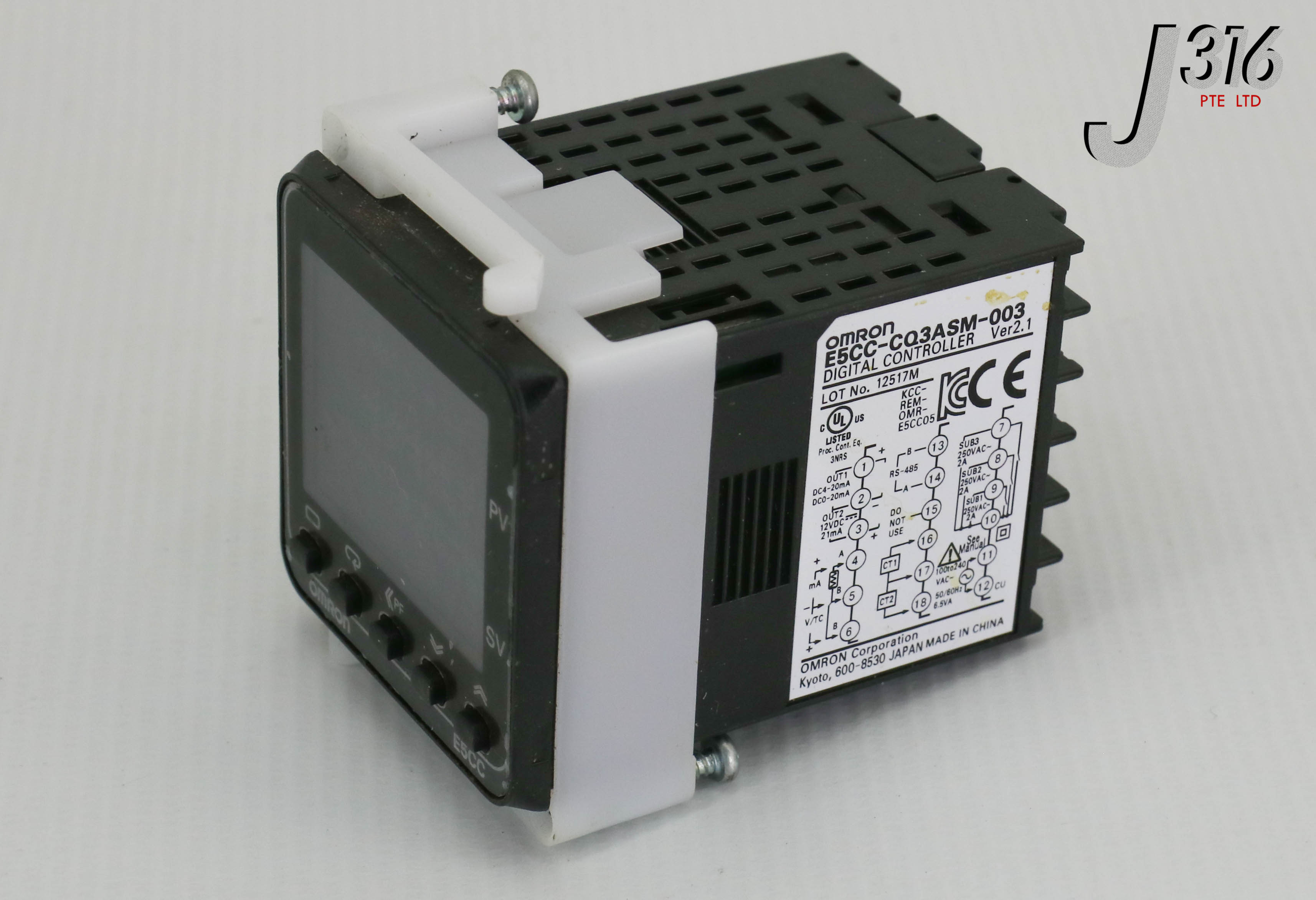 25186 OMRON DIGITAL CONTROLLER E5CC-CQ3ASM-003 | eBay